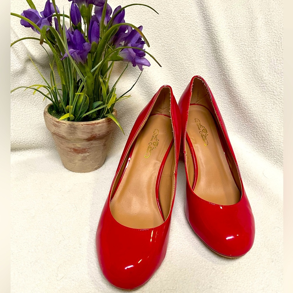 Journee Collection